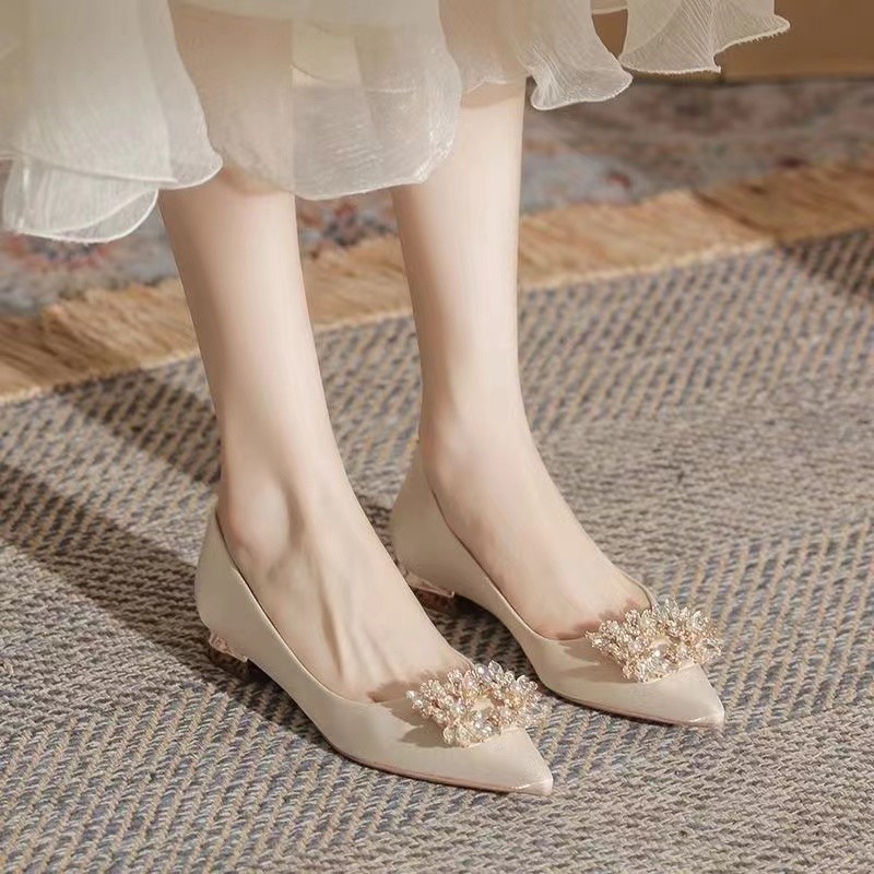 Новая мода, потрясающие свадеб – обзор и цена Pointed Toe Flat