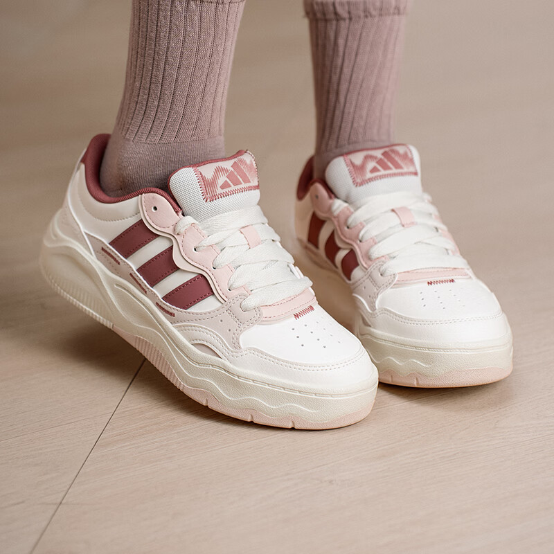 Женские повседневные кроссовки – обзор и цена Women'S Shoes Pink Adidas