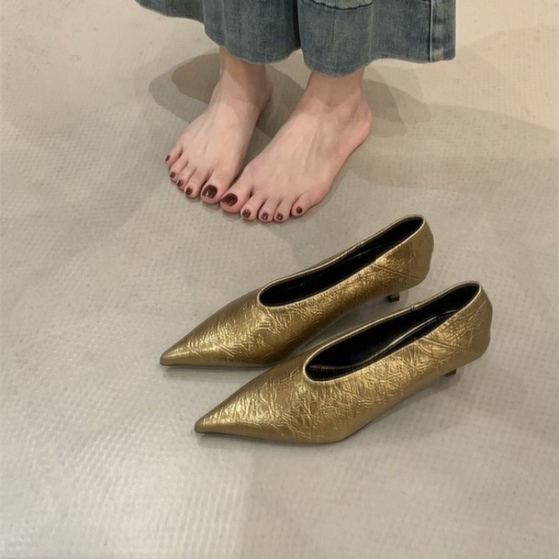 Осень 2023, новые туфли на пло – обзор и цена Pointed Toe Flat