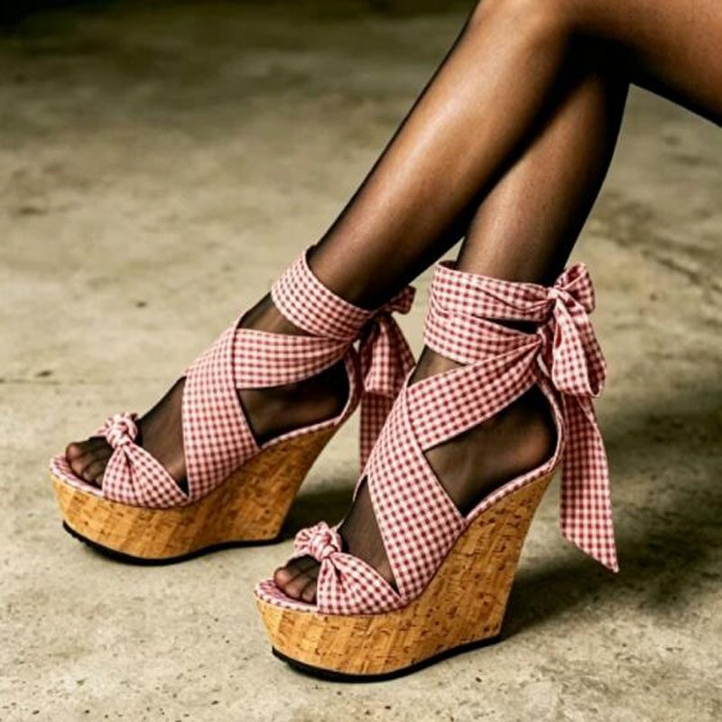 Нежно-розово-белые шелковые са – обзор и цена Cork Wedge Sandal