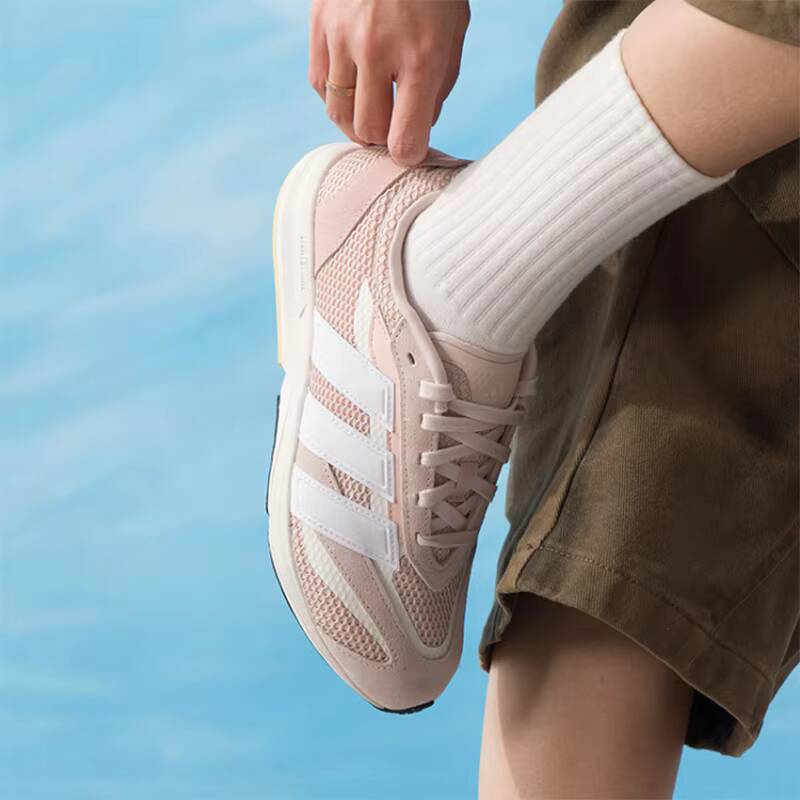Популярные кроссовки Adidas из – обзор и цена Women'S Shoes Pink Adidas